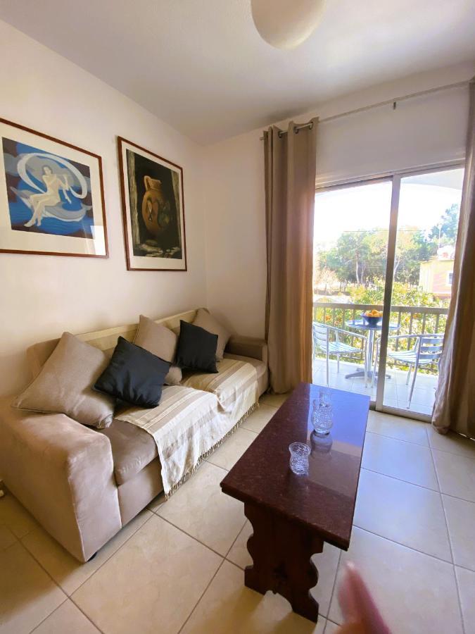 Penny'S Kato Paphos Apartment المظهر الخارجي الصورة