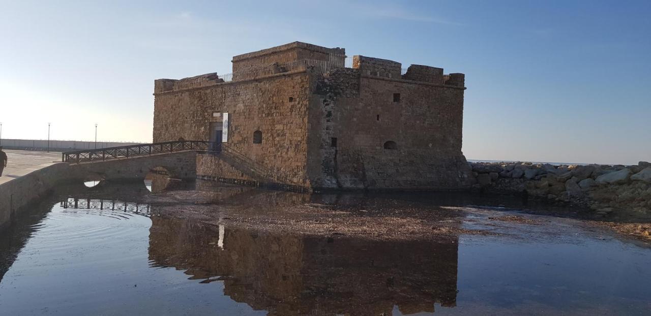 Penny'S Kato Paphos Apartment المظهر الخارجي الصورة