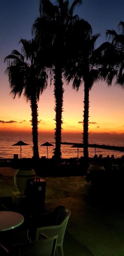 Penny'S Kato Paphos Apartment المظهر الخارجي الصورة